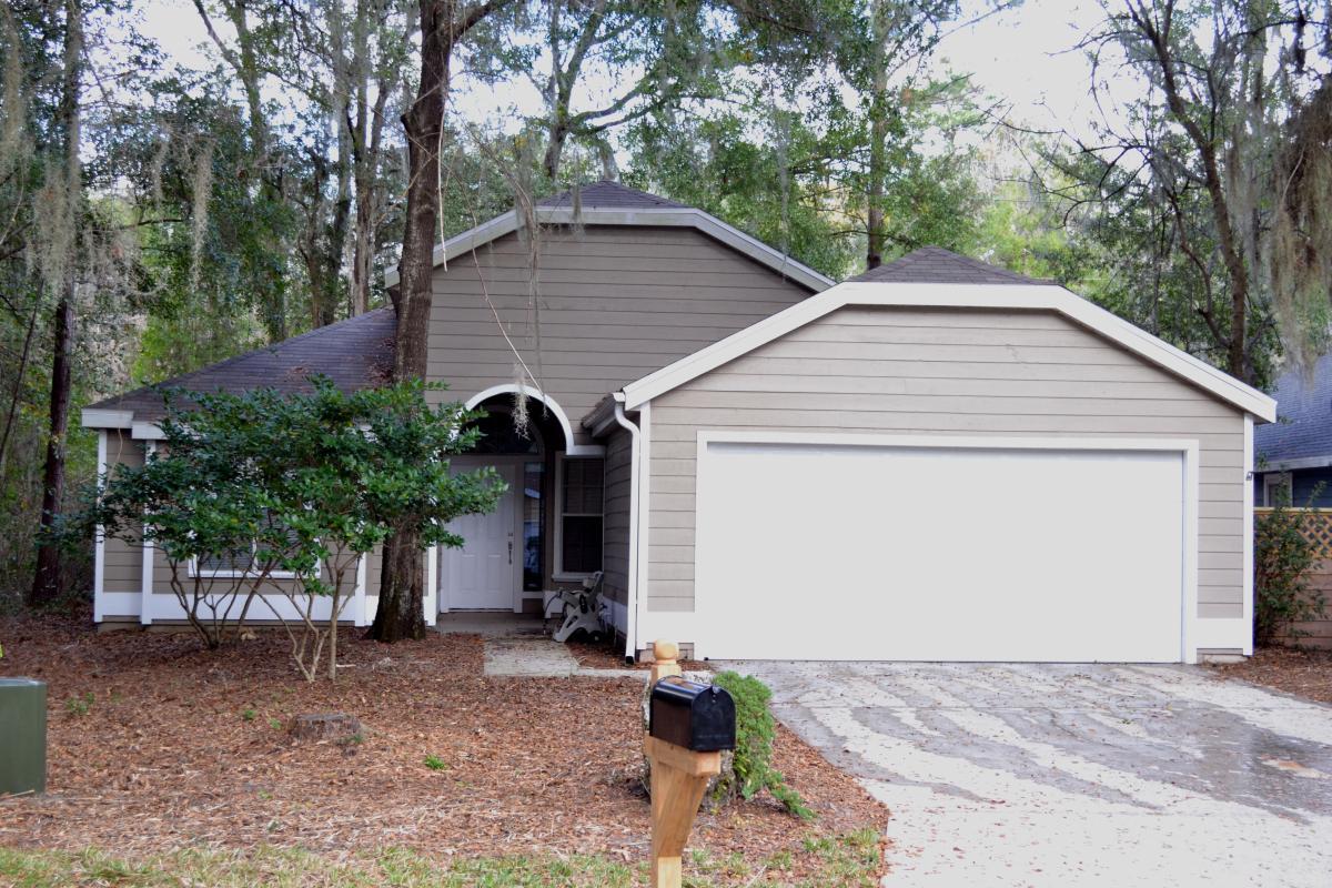 Exterior - 1041 NW 122nd Ter