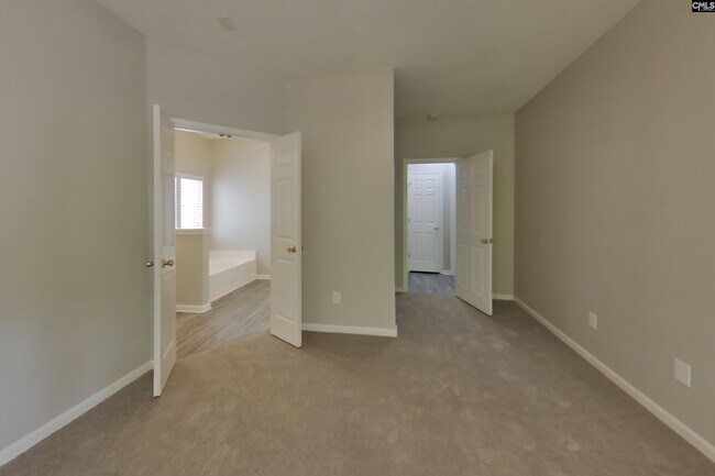 Foto del edificio - 110 Fawnhill Ct