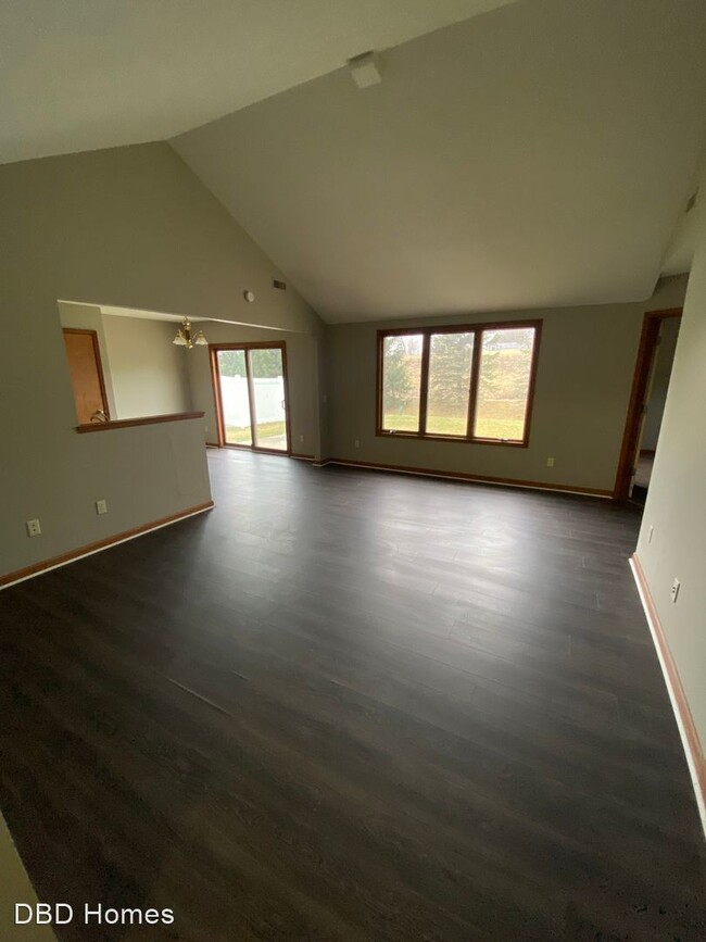 Building Photo - 3 br, 2 bath House - 9422 Acacia Passage