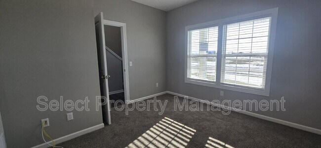 Building Photo - 5220 Broad Fields Cove