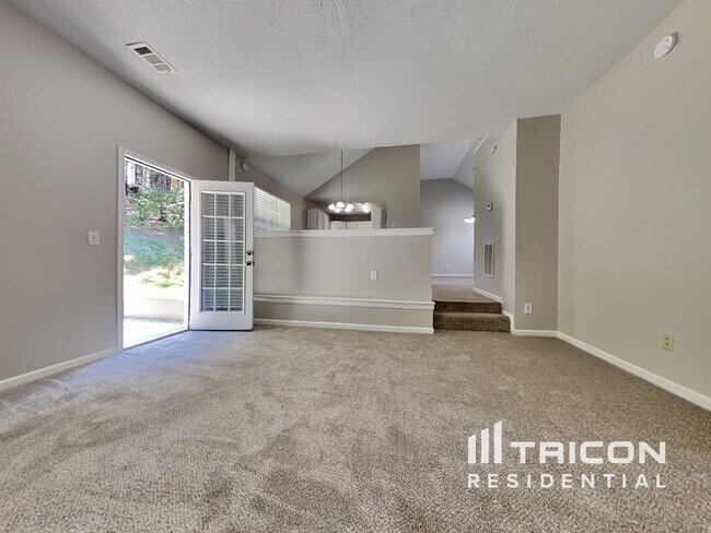 Foto del edificio - 4510 Bridle Point Pkwy