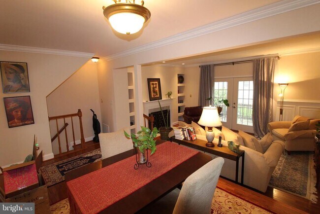 Foto del edificio - 9630 Sutton Green Ct