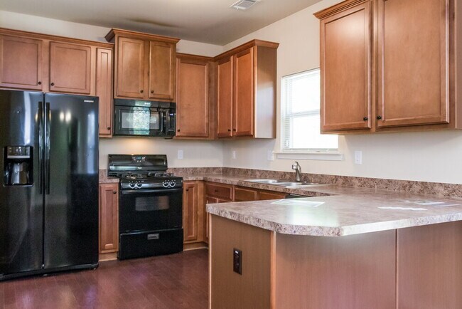 Building Photo - 3602 Kasner Ct