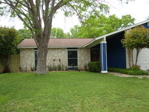 Building Photo - 3411 Meadow Dr