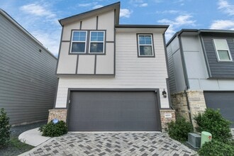 Building Photo - 8213 Rising Stream Dr