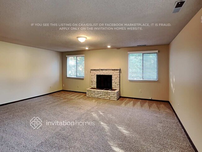 Foto del edificio - 8220 64th St Ct W