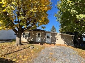 Building Photo - 9 E North St