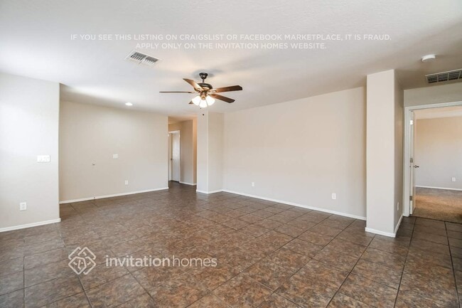 Building Photo - 256 W Angus Rd