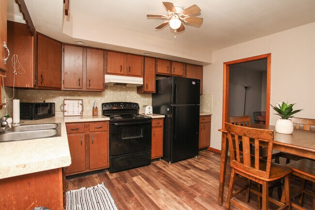 Foto del edificio - 1024 N Jefferson St