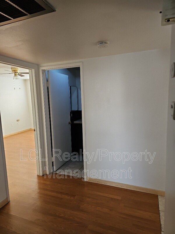 Foto del edificio - 26900 Augusta Dr