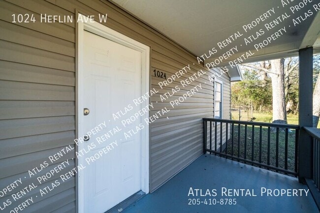 Building Photo - 1024 Heflin Ave W