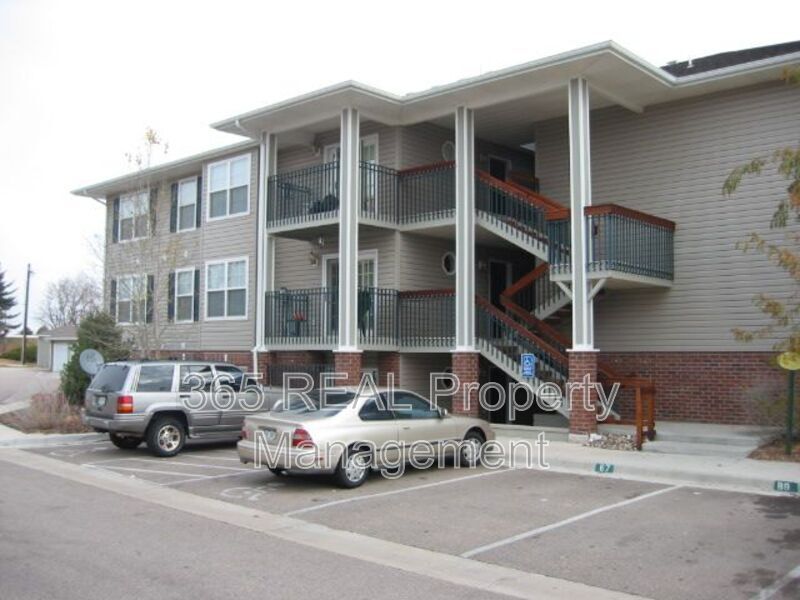 Primary Photo - 2551 W 24th St