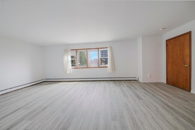 Foto del edificio - 180 W 22nd St