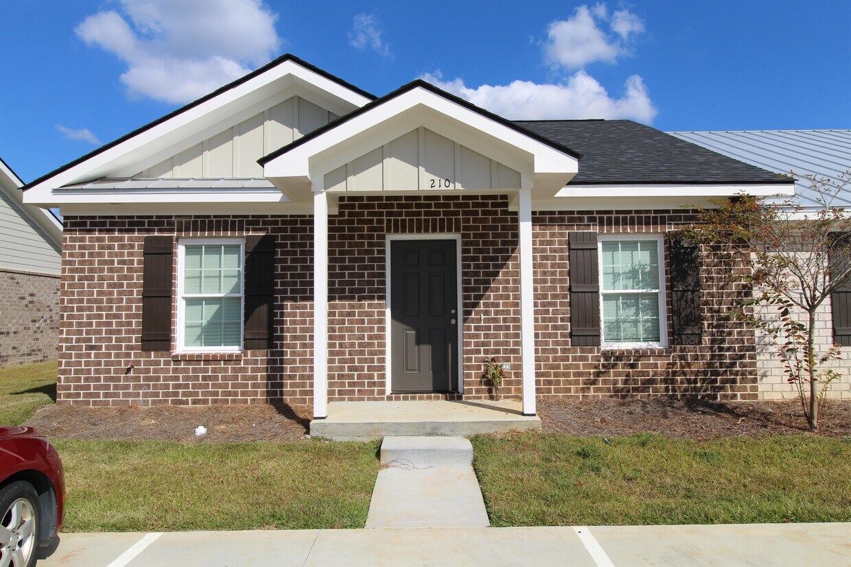 210 Way Bill Cir, Statesboro, GA 30461 House Rental in Statesboro, GA