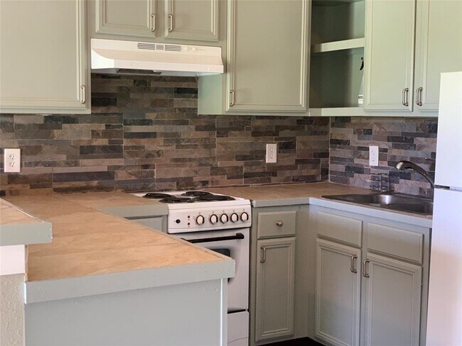 Foto del edificio - 27134 Waller Spring Creek Rd