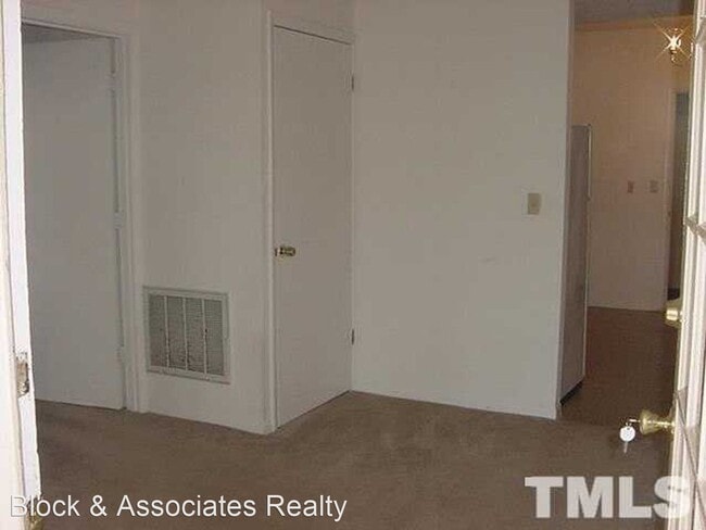 Building Photo - 1 br, 1 bath House - 3211 Cyanne Circle