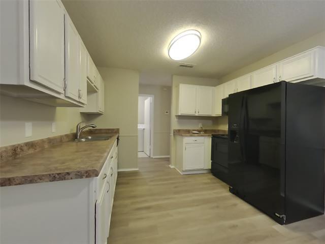 Building Photo - 2400 Ensenada Ln