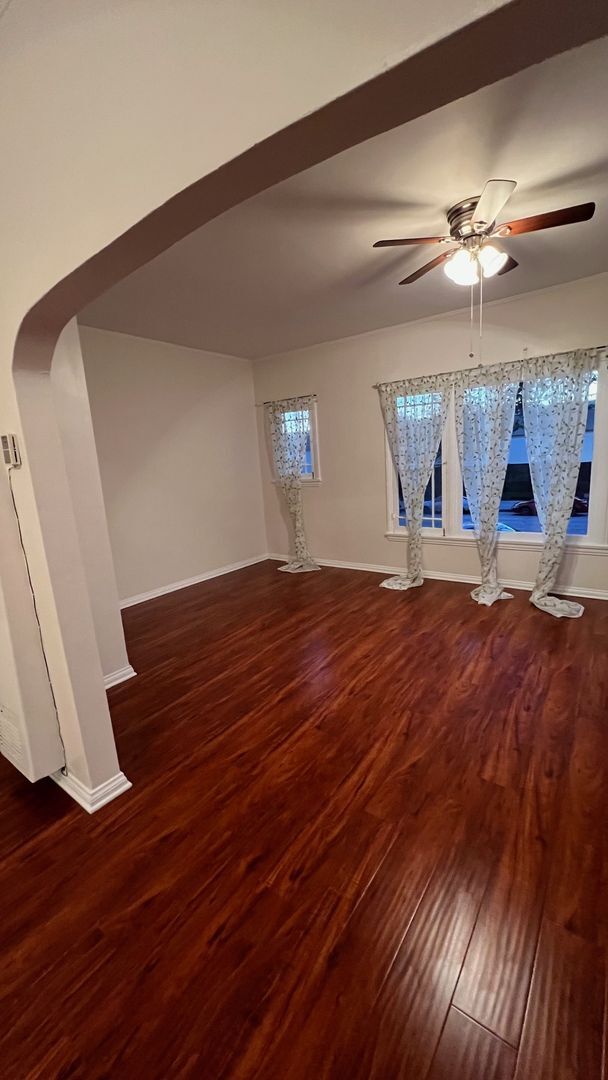 Building Photo - 1166 N Raymond Ave