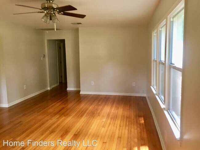 Foto del edificio - 3 br, 1 bath House - 18196 Tabony Lane