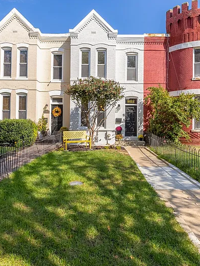 Foto principal - 822 K St NE