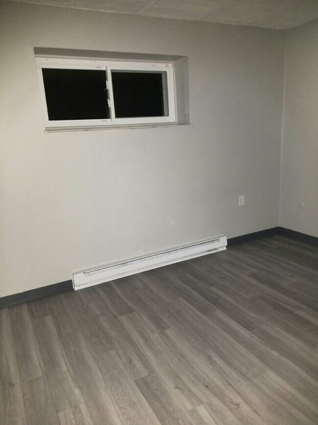 Building Photo - Bright, open 2 Bedroom apartment in Brookline Neighborhood