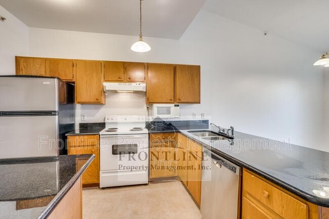 Building Photo - 1651 Ascension Bluff Dr