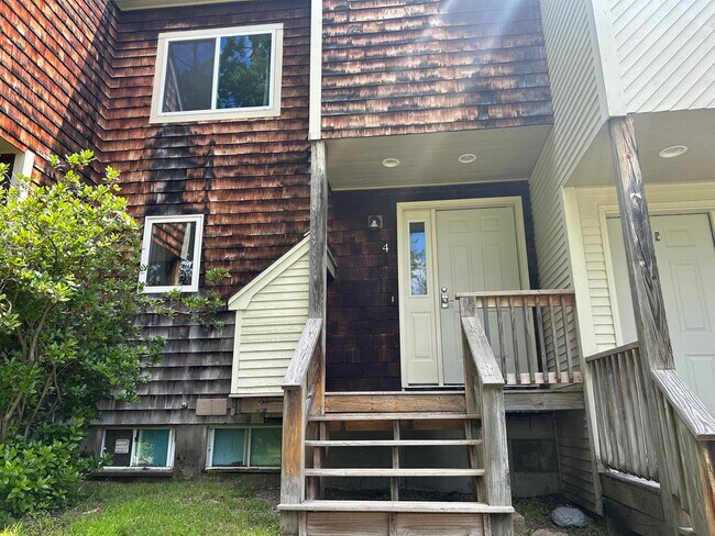 Building Photo - 25 Hawke Rd