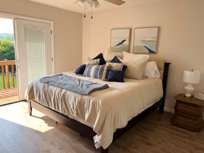 Foto principal - 516 Lakeside Dock Dr