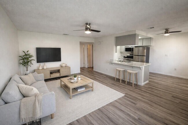 Foto del edificio - 48380 Garbo Dr