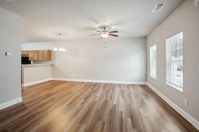 Building Photo - 5966 Westchase St