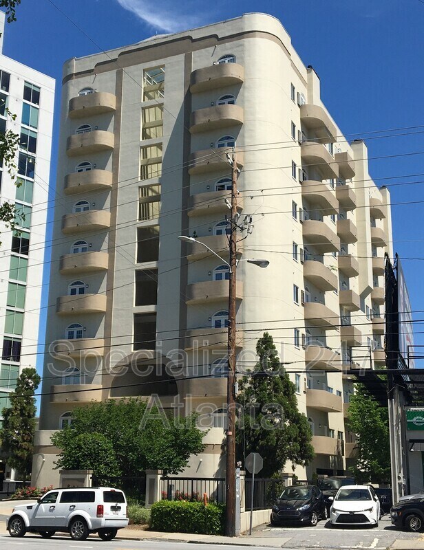 Foto del edificio - 2161 Peachtree Rd NE