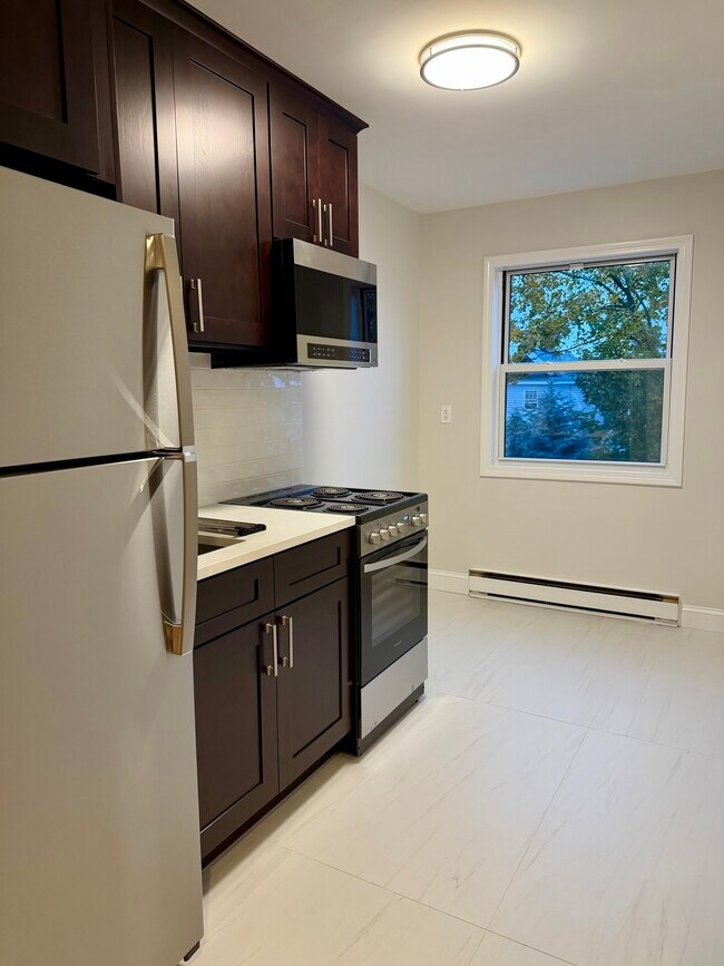 Foto del edificio - 105 Cleveland Ave