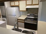 Primary Photo - 1 bedroom 1 bath washer and dryer include