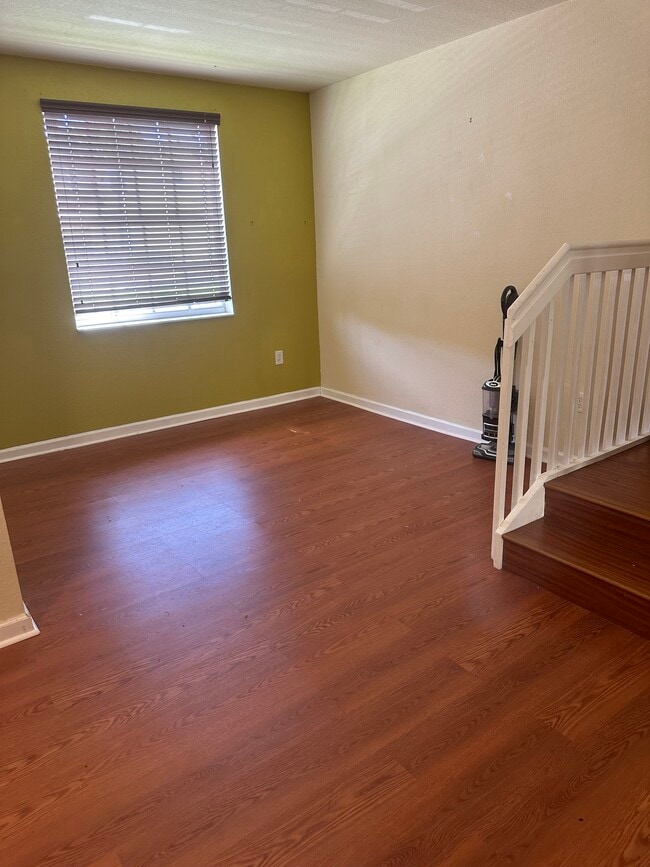 Sala de estar - 9217 SW 227th St