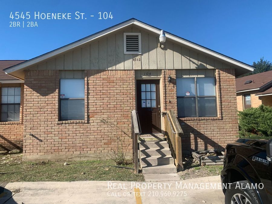 4545 Hoeneke St Unit 303, Kirby, TX 78219 Apartments in Kirby, TX