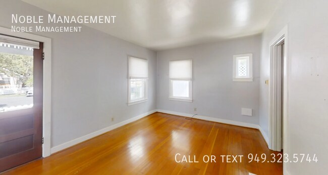 Building Photo - 325 N Harwood St
