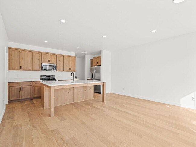 Foto del edificio - Beautiful 3-bedroom, 2.5-bath townhome