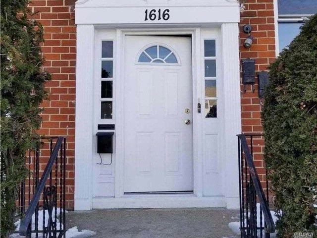 Primary Photo - 1616 Bell Blvd