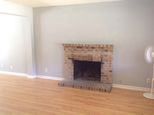 Building Photo - 8090 La Riviera Dr