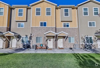 Building Photo - 671 N 30 E
