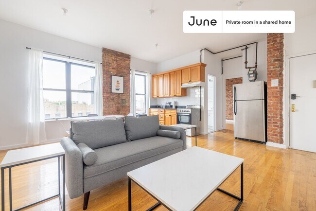 Foto del edificio - Room in Shared 2 bed/1 bath home in Crown Heights