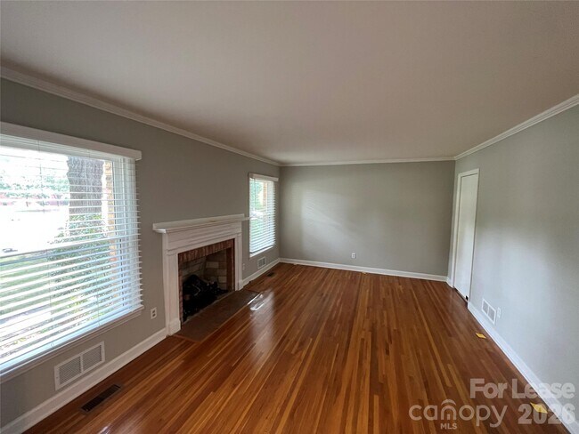 Foto del edificio - 1116 Bevis Dr