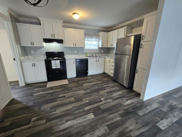 Building Photo - 11211 East Bay Rd