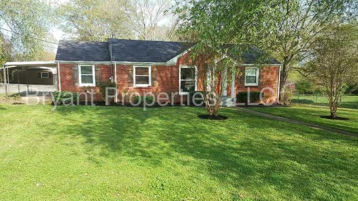 Primary Photo - 913 Vantrease Rd