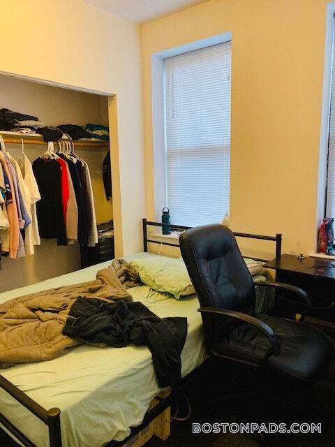 Foto del edificio - 774 Columbus Ave