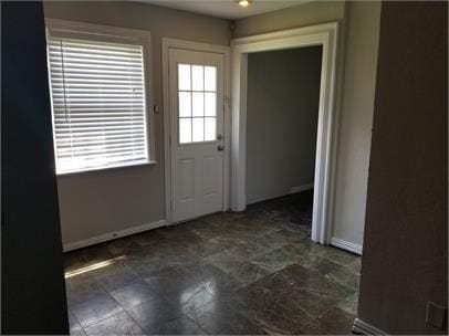 Foto del edificio - 4801 Harper Dr