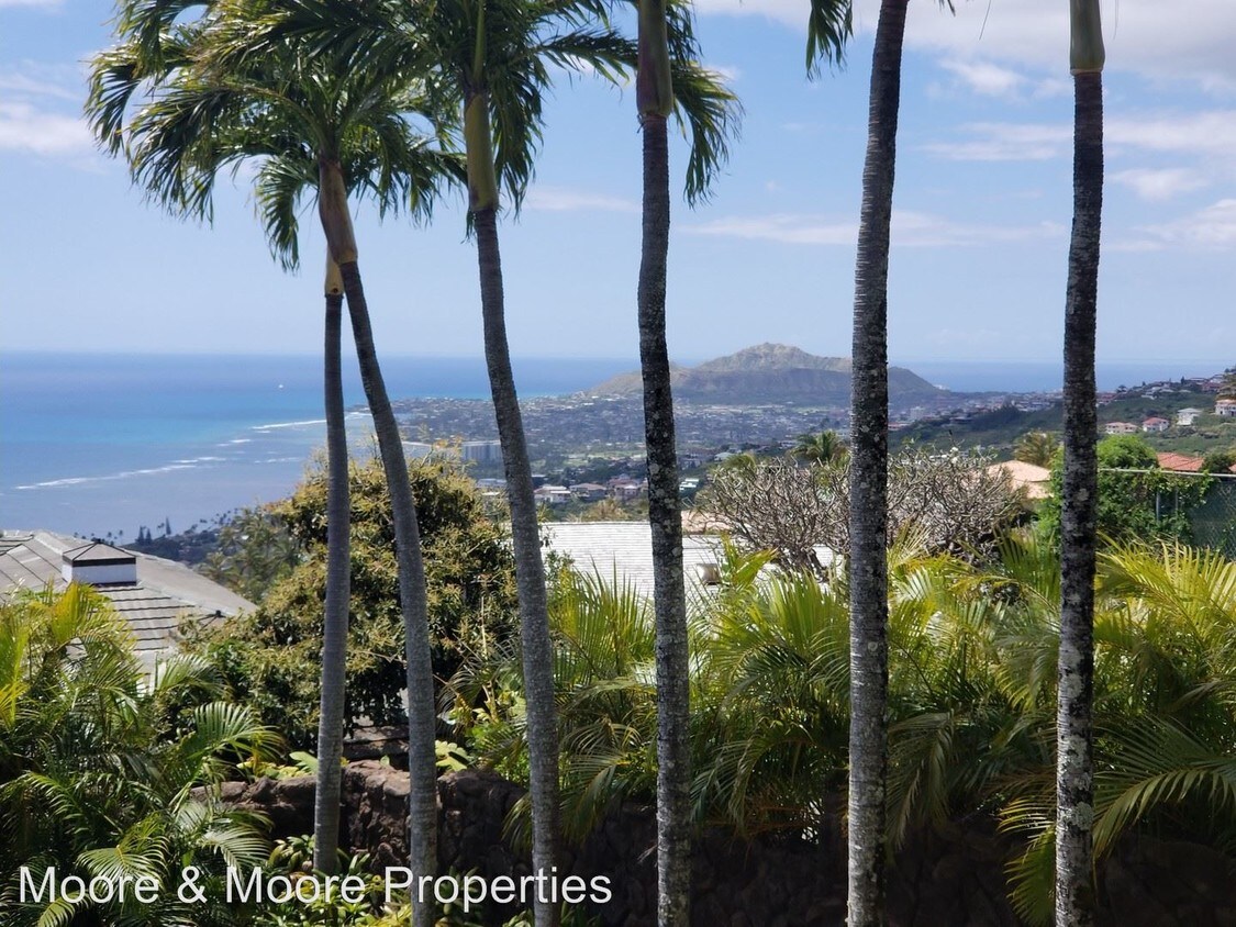 Foto principal - 5 br, 4 bath House - 702 Puuikena Drive