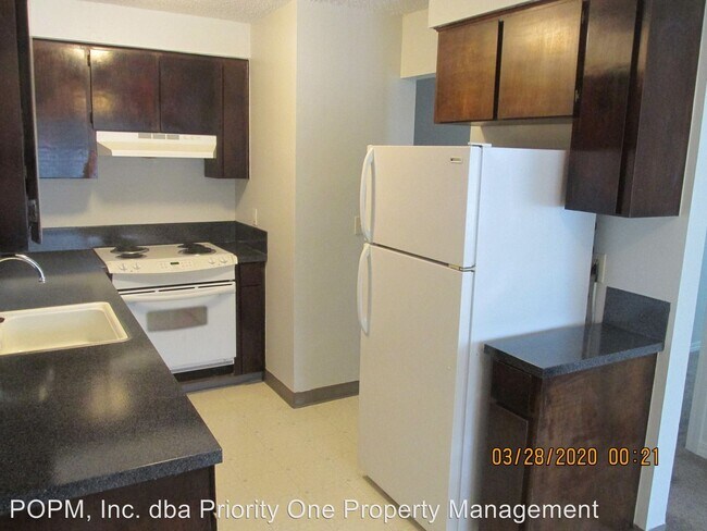 Building Photo - 150-152 SE 3rd Ave