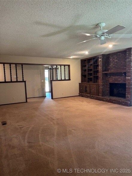 Foto del edificio - 7833 E 79th Pl