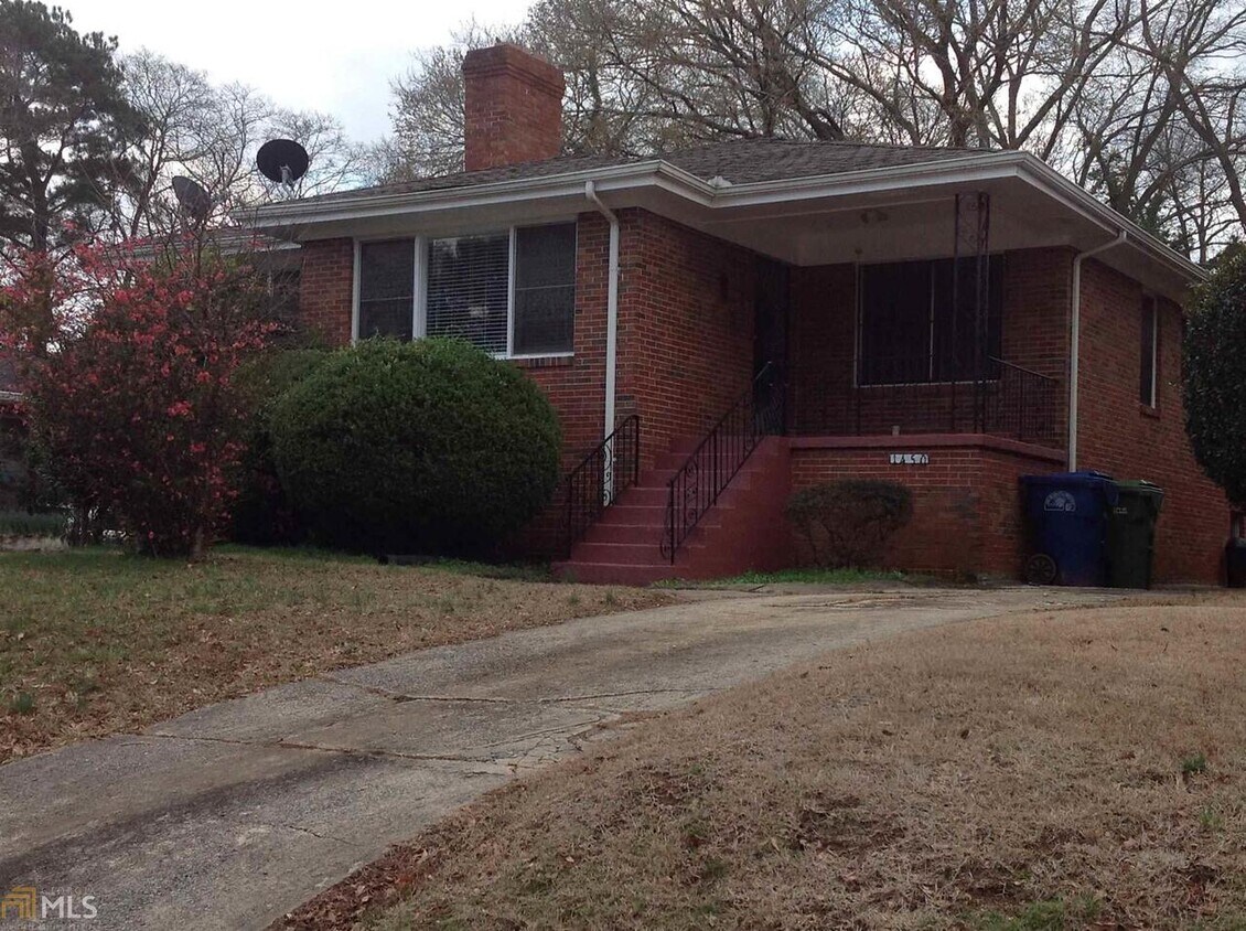 Foto principal - 1450 Adele Ave SW